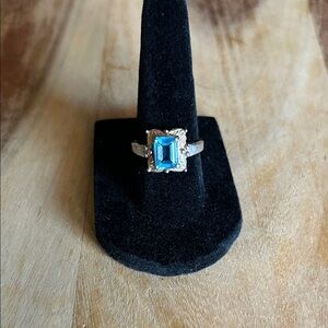 Black hills gold Sterling Silver Blue topaz Gemstone Ring